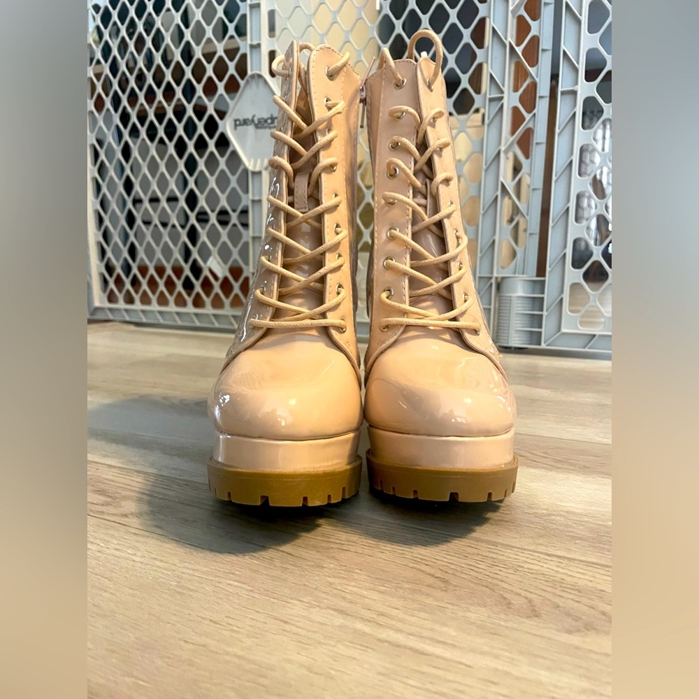 Nude High Heels (trade in progress) - Picture 5 of 5